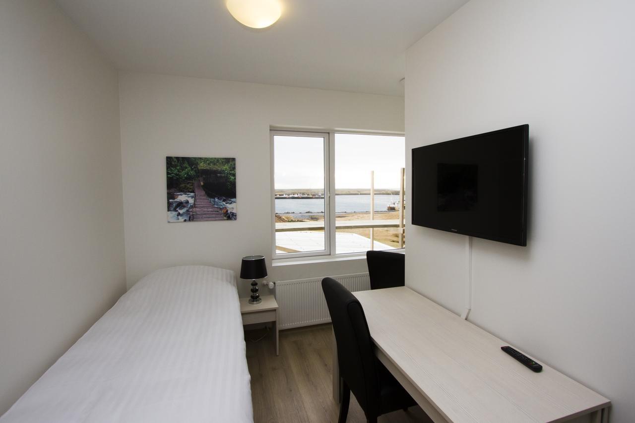 Mar Guesthouse กรินดาวิก ภายนอก รูปภาพ